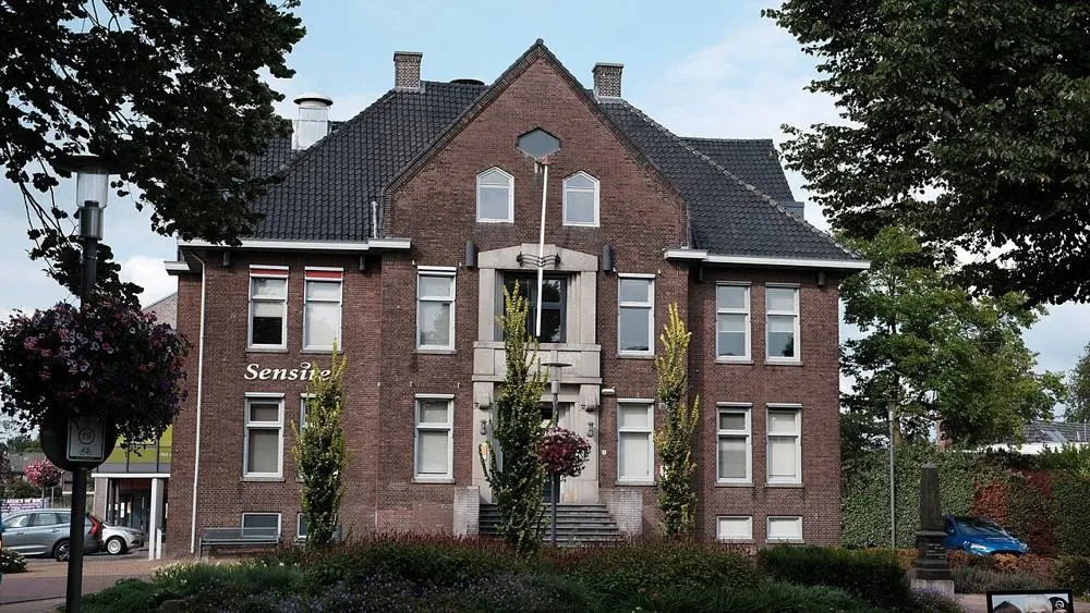 Varsseveld: 2024-08-07 voormalig gemeentehuis Varsseveld 09